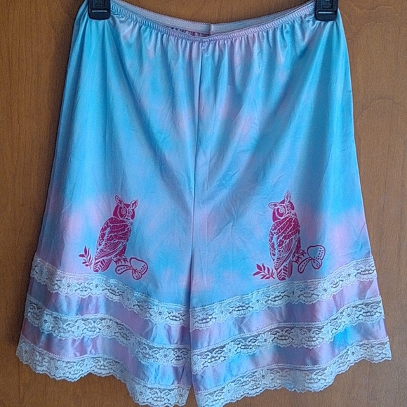 Vintage Pants - Vintage Tie-dye Velrose Bloomer Slip Shorts